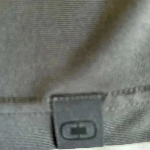 OGIO Women’s Pullover Size Med by measure-tags faded. Rabbit Face logo signature - Picture 12 of 16